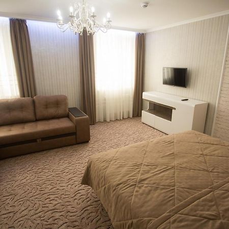 Port Royal Hotel Tulchyn Ngoại thất bức ảnh